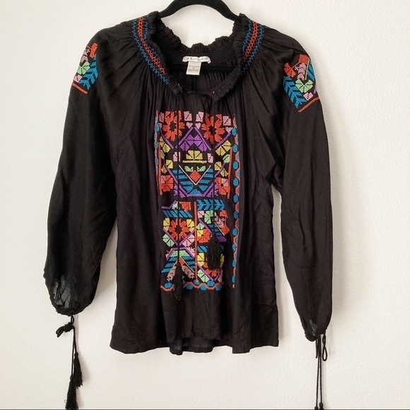 Cute Options Embroidered Long Sleeve Blouse - Picture 1 of 4